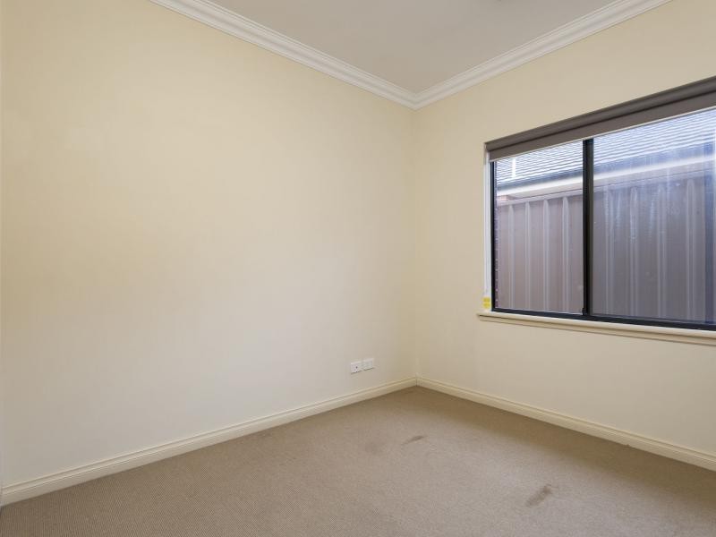 2/4 Thistle Avenue, Klemzig SA 5087