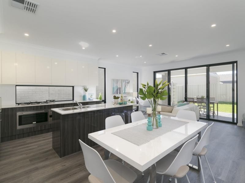 15 Melville Street, South Plympton SA 5038