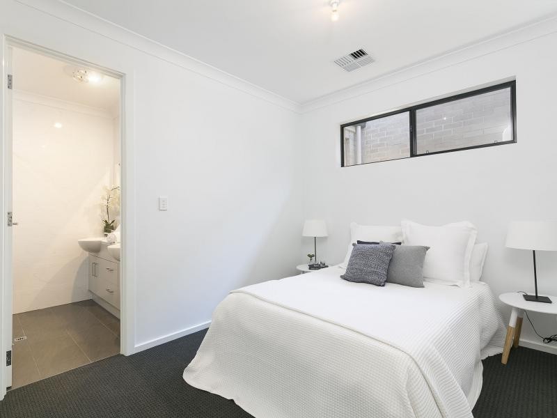 15 Melville Street, South Plympton SA 5038