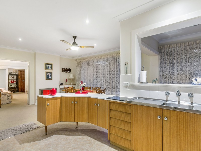 4 Bandon Terrace, Kingston Park SA 5049