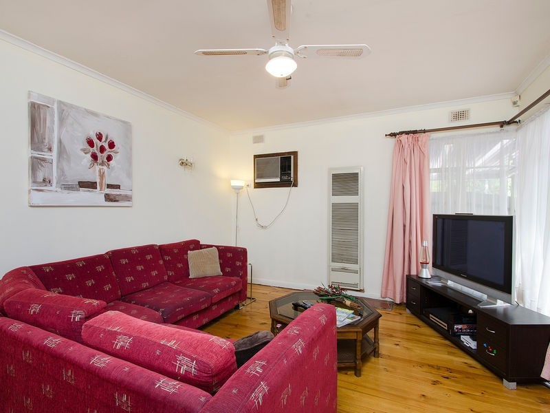 30 Essex Avenue, Clovelly Park SA 5042