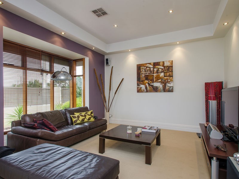 7 Queens Road, Camden Park SA 5038