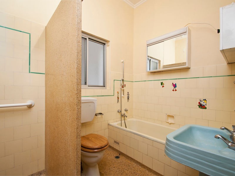 31 Hawson Avenue, North Plympton SA 5037