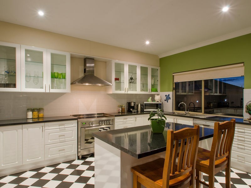 1 Neston Avenue, North Plympton SA 5037