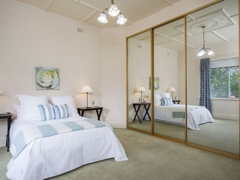 52 Oval Avenue, Woodville South SA 5011