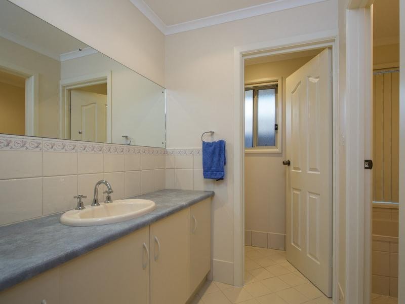 17A Dudley Avenue, North Plympton SA 5037