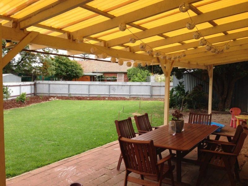 3 Birdwood Close, North Plympton SA 5037