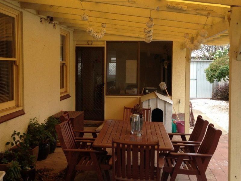 3 Birdwood Close, North Plympton SA 5037