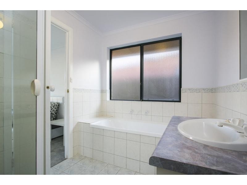 32 Howell Road, Parafield Gardens SA 5107