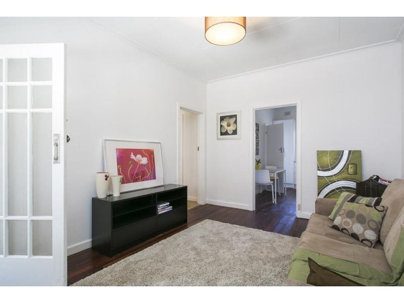 3/15 Waymouth Avenue, Glandore SA 5037