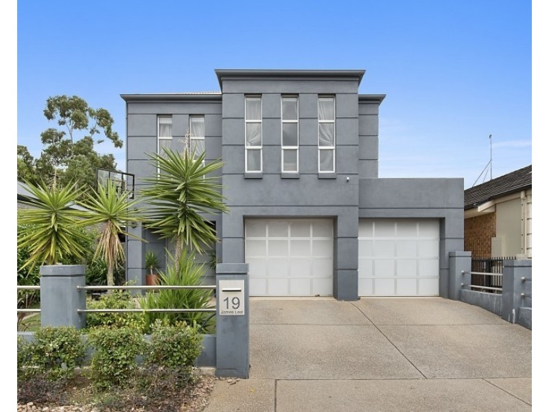 19 James Leal Dr, Underdale SA 5032