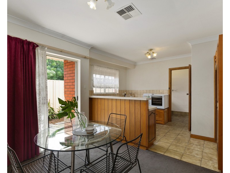 2/11 Harvey St, Marleston SA 5033