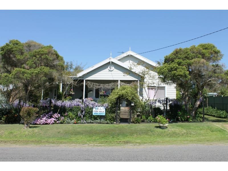 12 Adelaide Street, Paxton NSW 2325