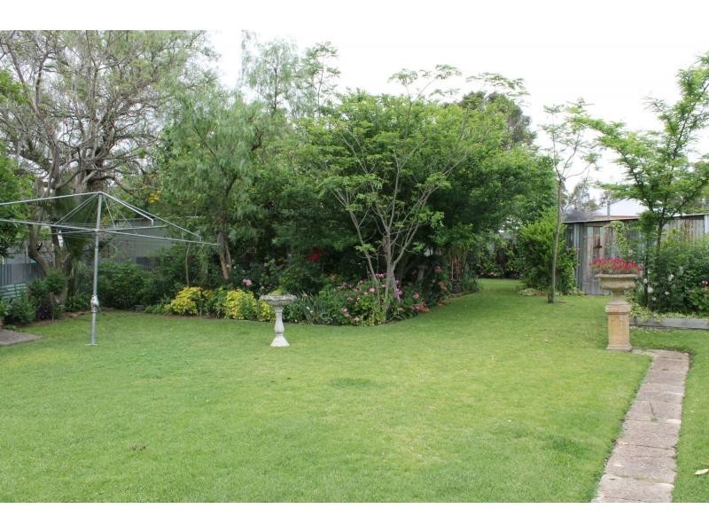 12 Adelaide Street, Paxton NSW 2325