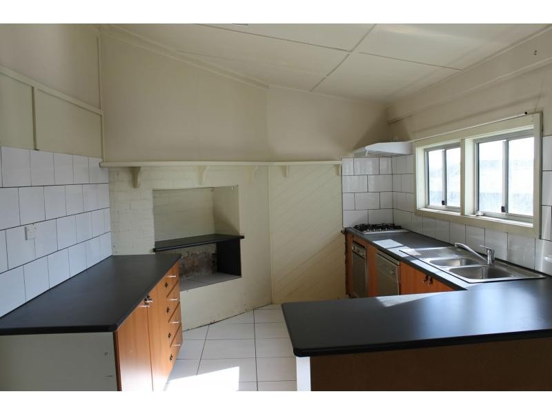 340 Old Maitland Road, Cessnock NSW 2325