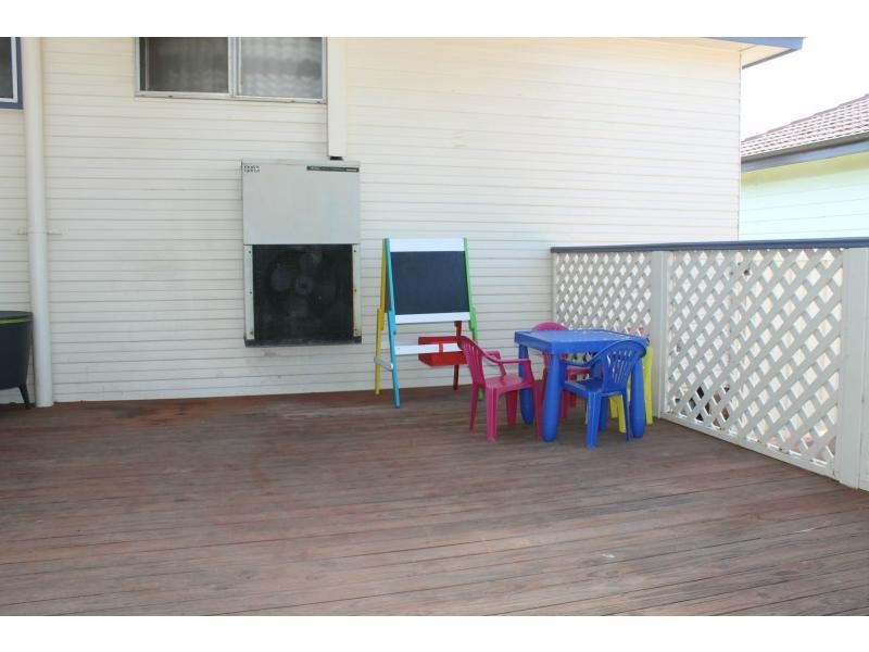 11 Lambert Street, Cessnock NSW 2325