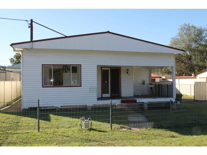 43 Fourth Street, Weston NSW 2326