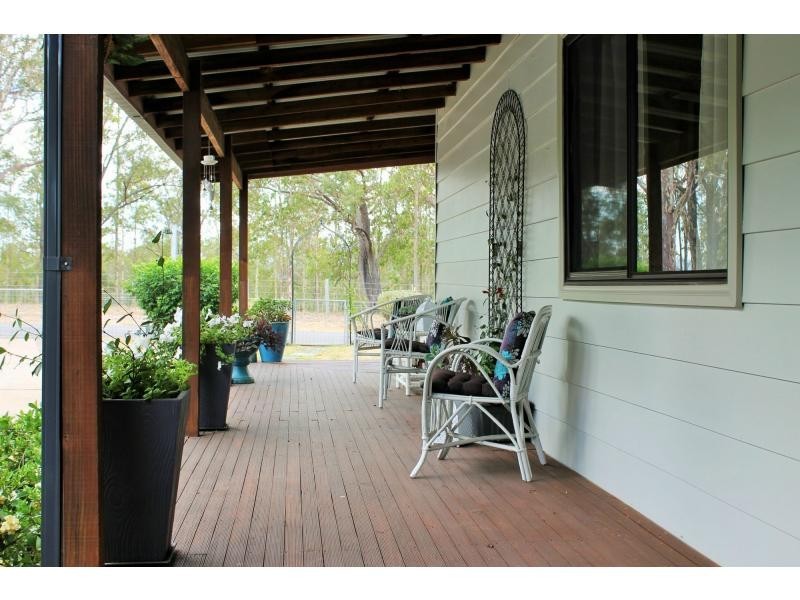 33 Main Road, Paxton NSW 2325
