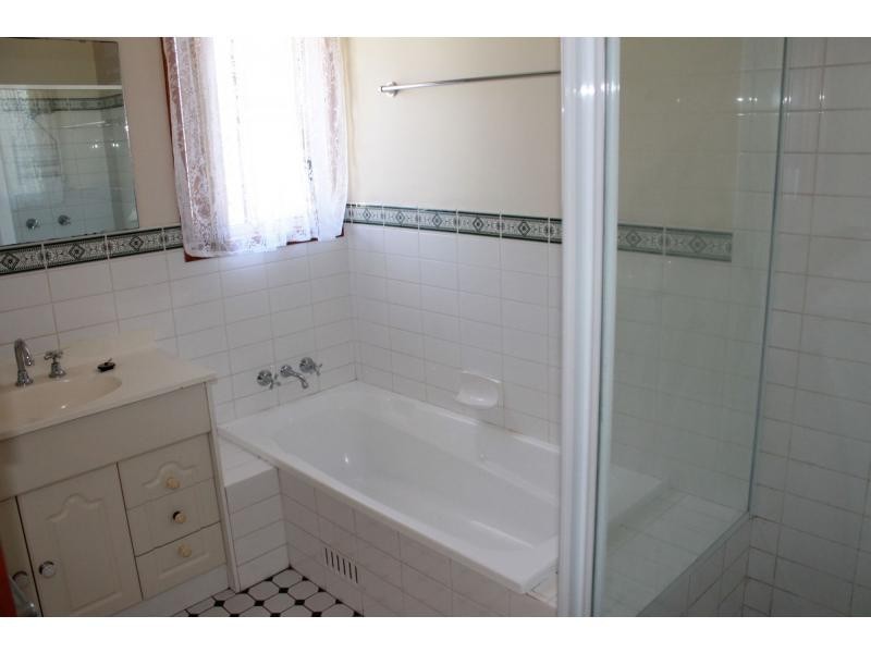 13 Lang Street, Cessnock NSW 2325