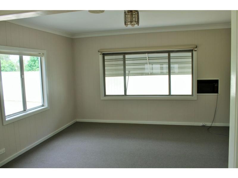 36 Fourth Street, Weston NSW 2326