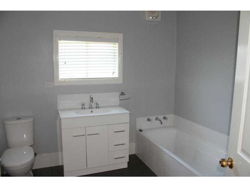 7 James Street, Cessnock NSW 2325