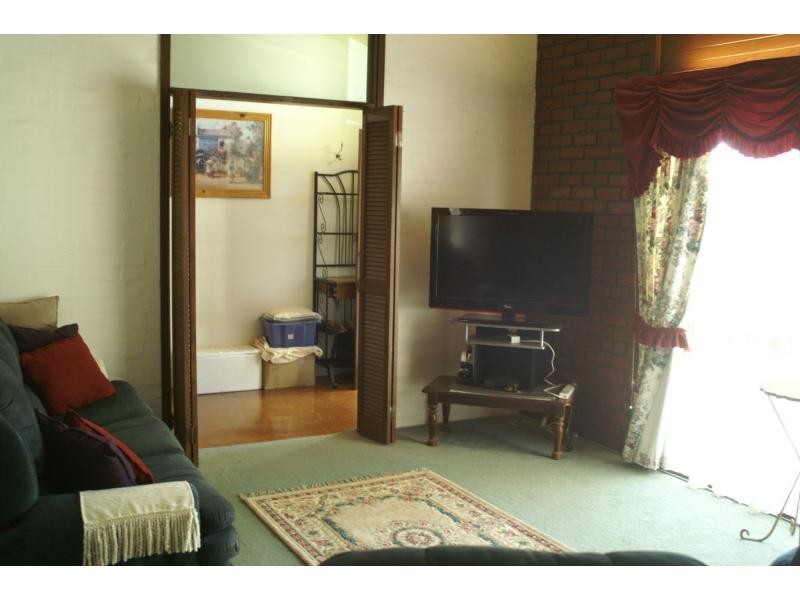 33 River Avenue, Merbein VIC 3505