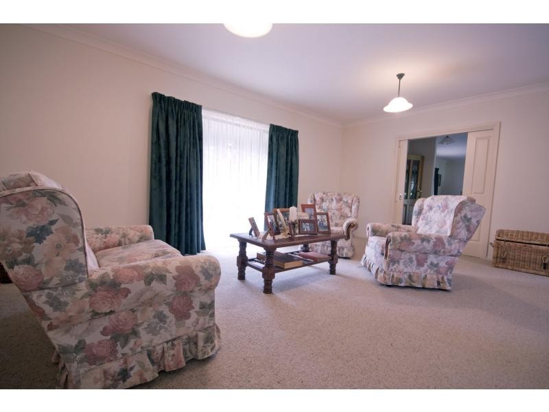 305 McEdward Street, Cabarita VIC 3505