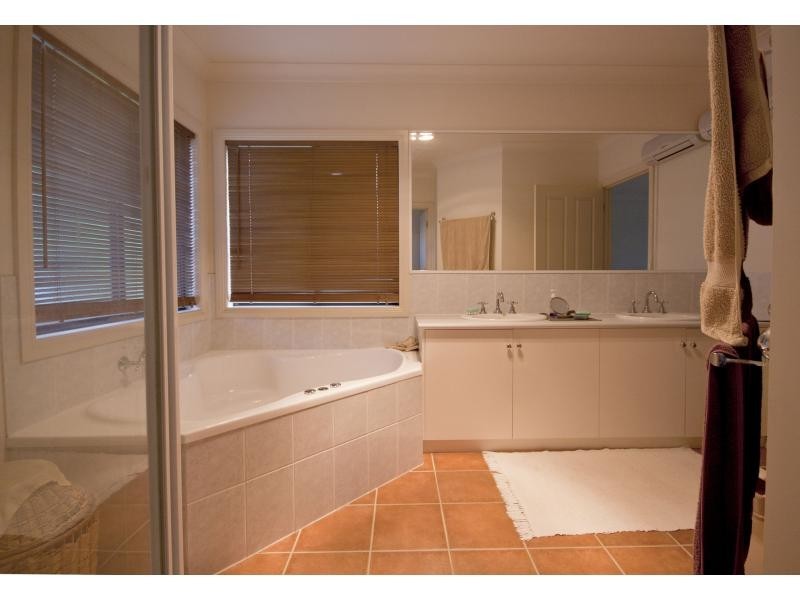 305 McEdward Street, Cabarita VIC 3505