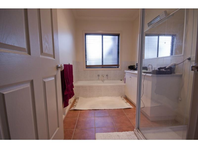 305 McEdward Street, Cabarita VIC 3505