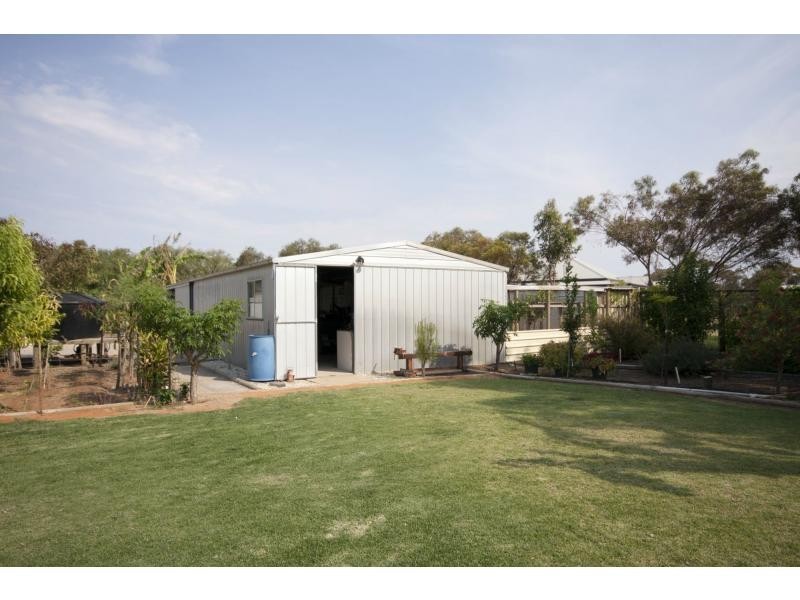 305 McEdward Street, Cabarita VIC 3505