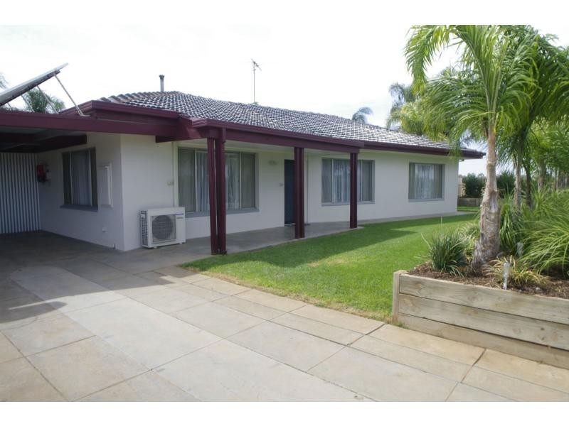 69 Cowanna Avenue South, Merbein South VIC 3505