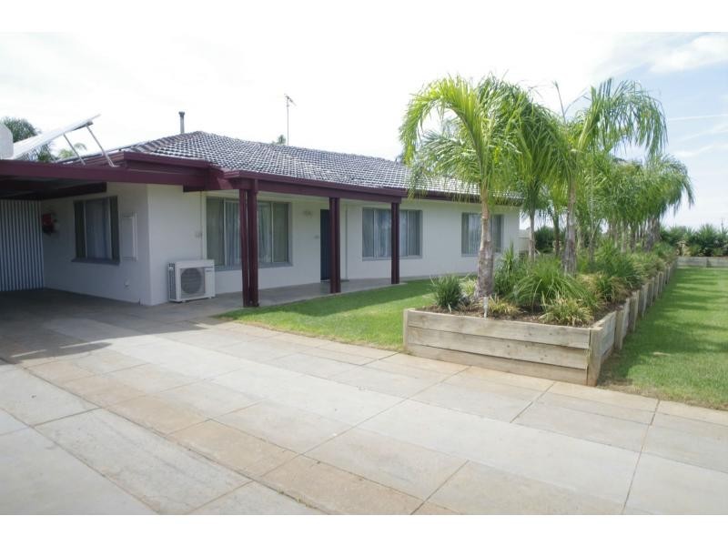 69 Cowanna Avenue South, Merbein South VIC 3505