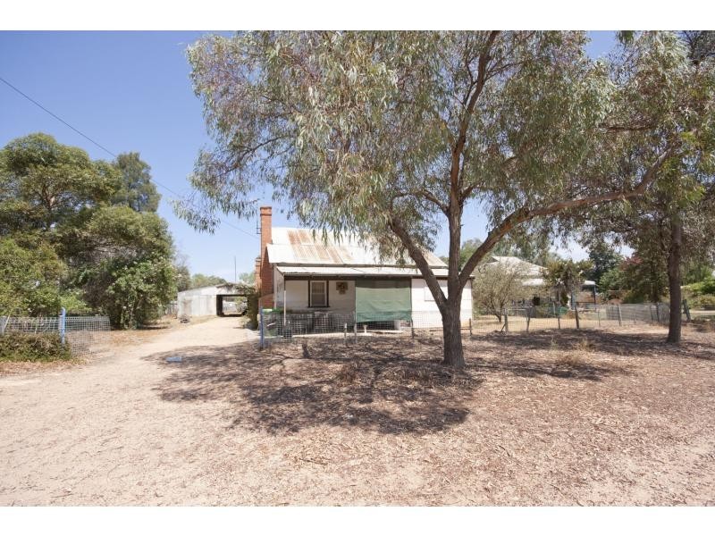 6 Commercial Street, Merbein VIC 3505