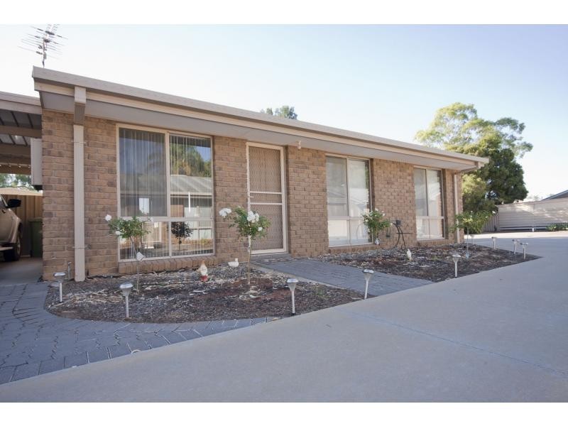 Unit 8/221 Adams Street, Wentworth NSW 2648
