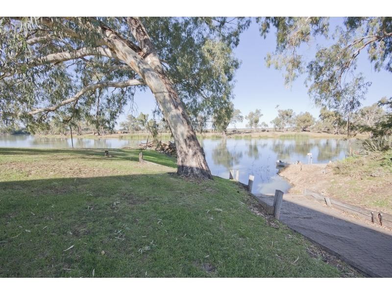 Unit 8/221 Adams Street, Wentworth NSW 2648