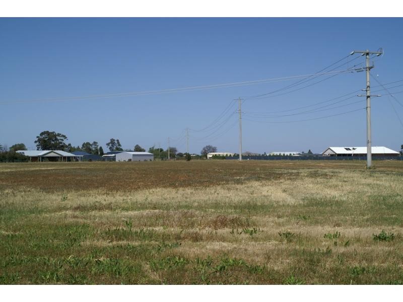 L13 Munro Court, Murray Park Estate, Birdwoodton VIC 3505