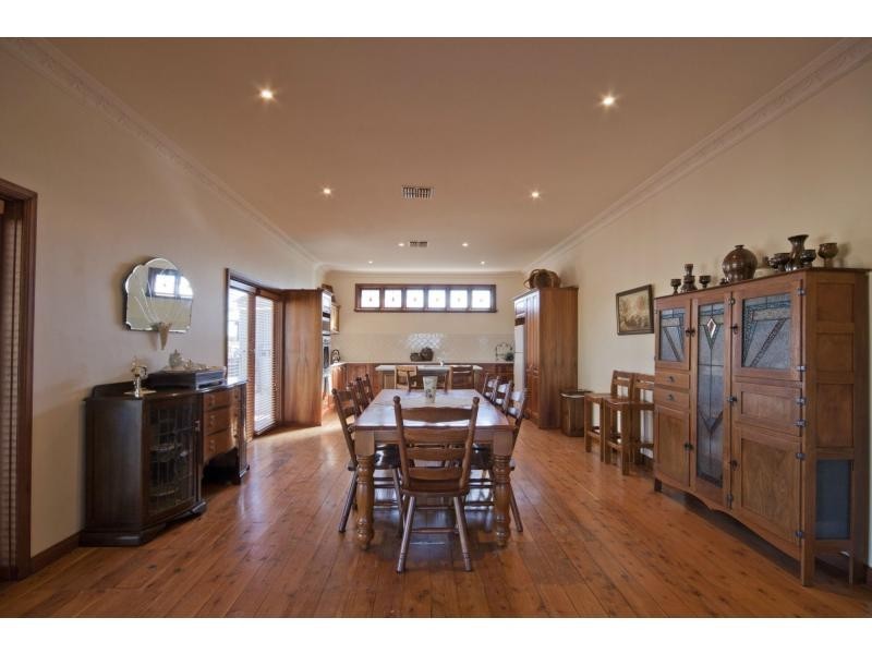 175 Keenans Drive, Dareton NSW 2717