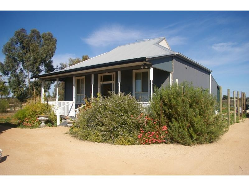 63 Myall Lane, Merbein VIC 3505