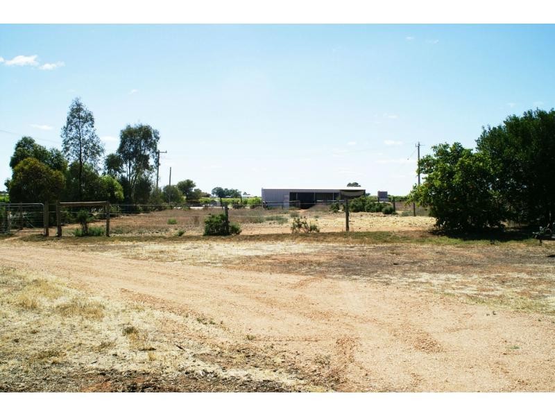 428 Cowanna Avenue, Merbein VIC 3505