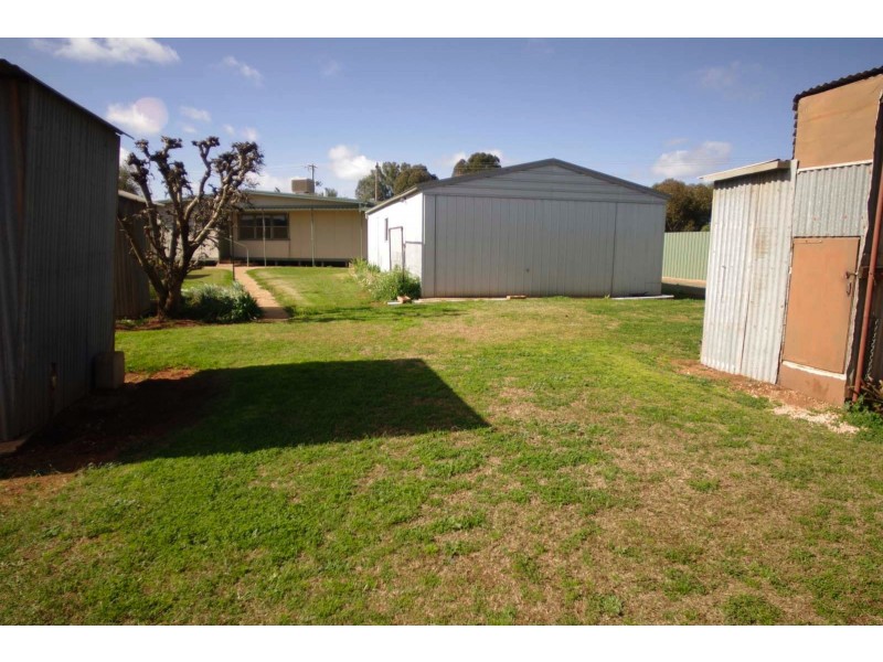 313 River Ave, Merbein VIC 3505
