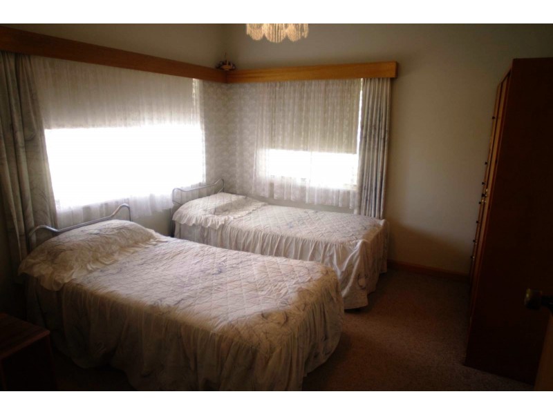 313 River Ave, Merbein VIC 3505