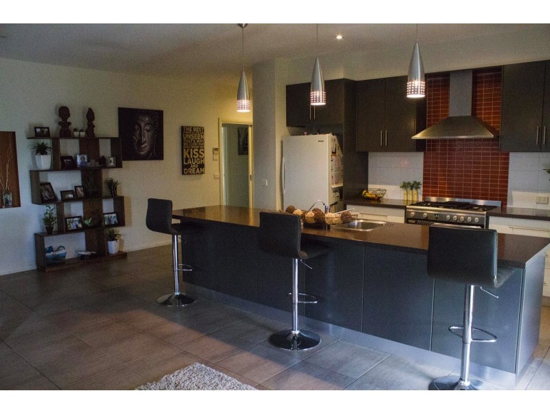 14 Freshwater Ct, Mildura VIC 3500