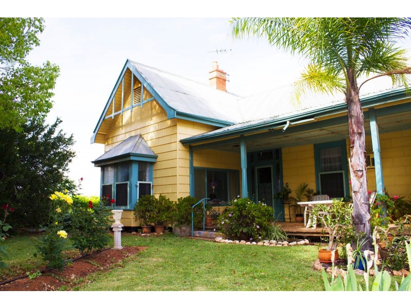 212 Cowanna Avenue, Merbein VIC 3505