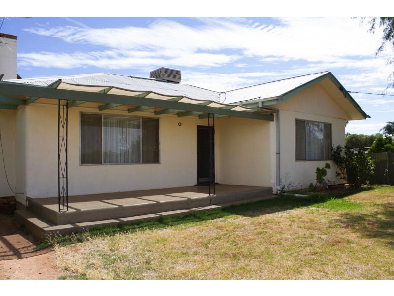 454 Mcedward St, Birdwoodton VIC 3505