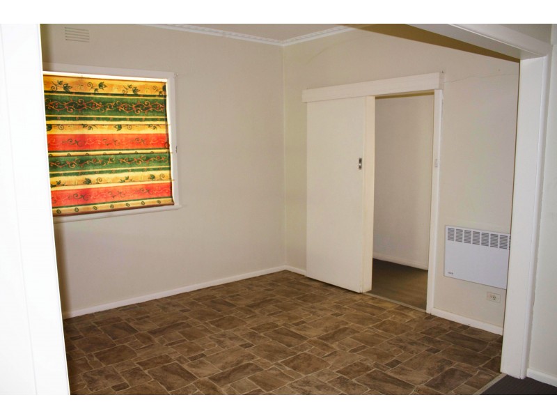 454 Mcedward St, Birdwoodton VIC 3505