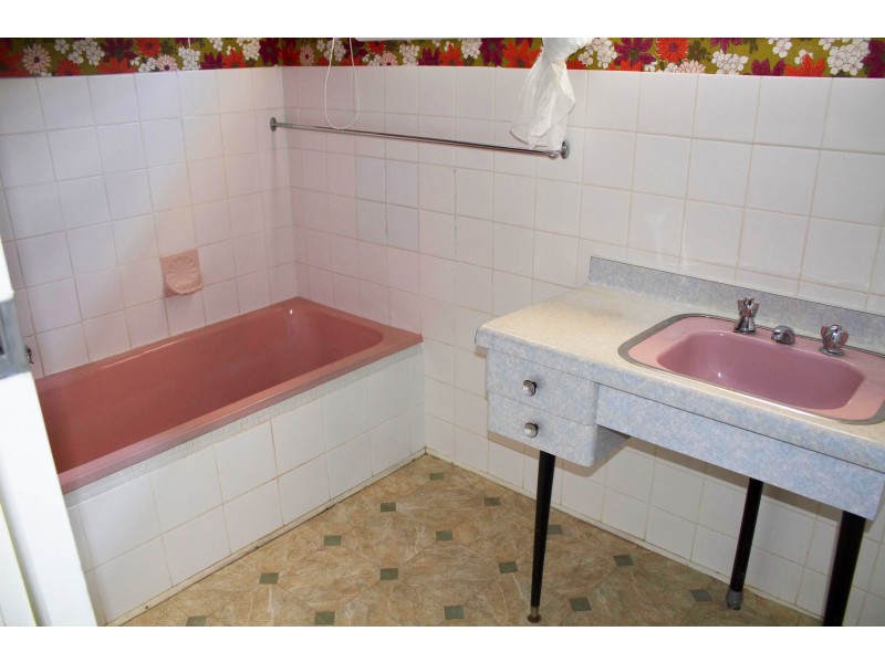 454 Mcedward St, Birdwoodton VIC 3505