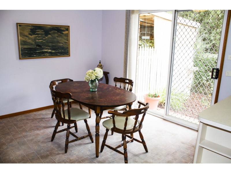 81 Chaffey Park Dr E, Merbein VIC 3505