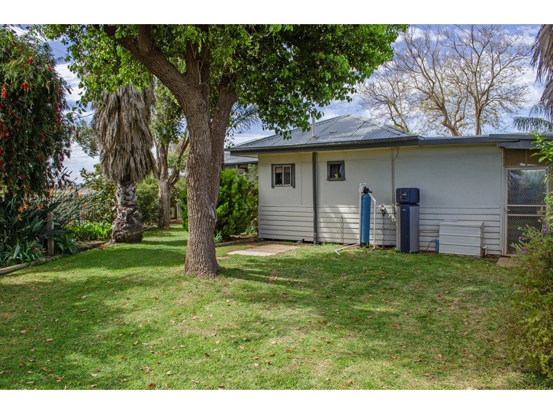 51 Wolfe Rd, Red Cliffs VIC 3496