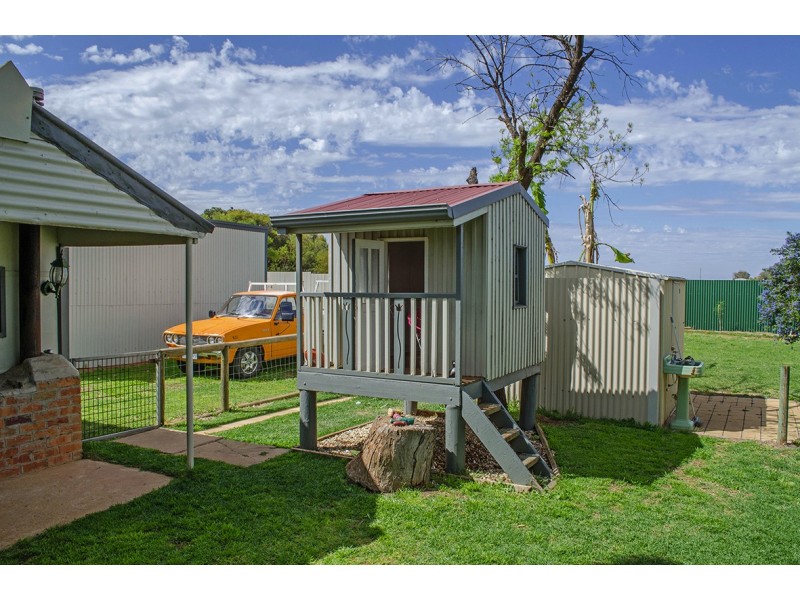 51 Wolfe Rd, Red Cliffs VIC 3496