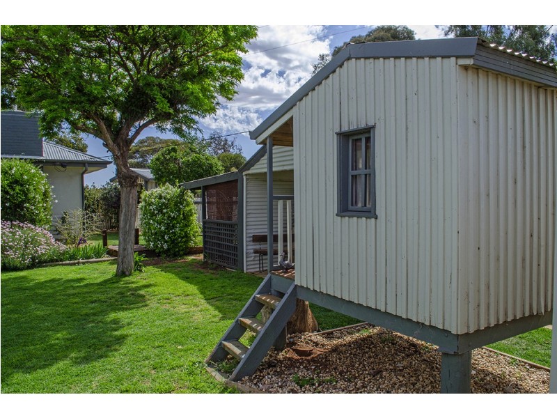 51 Wolfe Rd, Red Cliffs VIC 3496